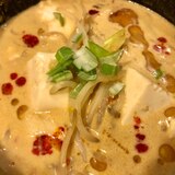 簡単副菜♫もやしと豆腐の肉なし濃厚胡麻坦々スープ